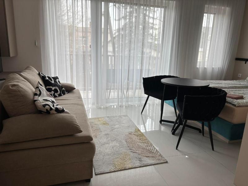 LaMira 23 Apartments - image 11