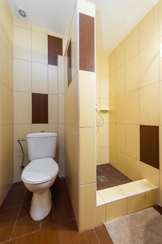 Double or Twin Room image 4