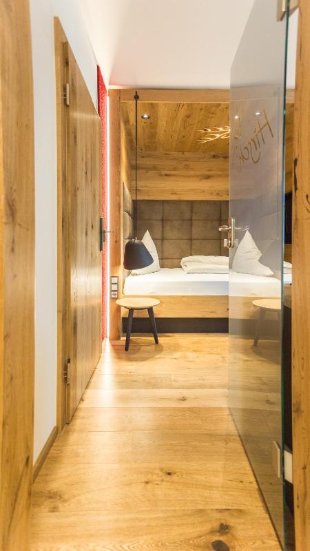 Superior Single Room image 3