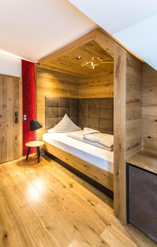Superior Single Room image 1
