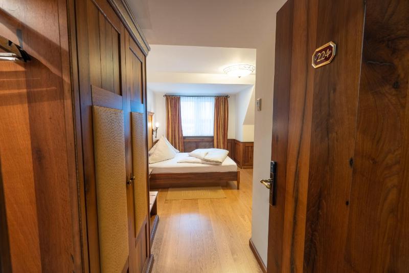 Single Room image 1