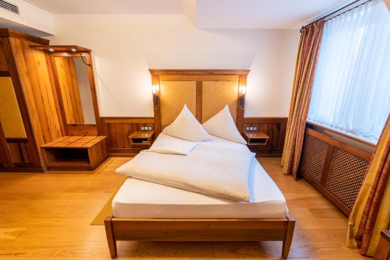 Single Room image 4
