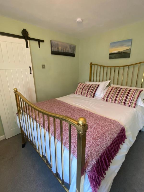 Budget Double Room image 1