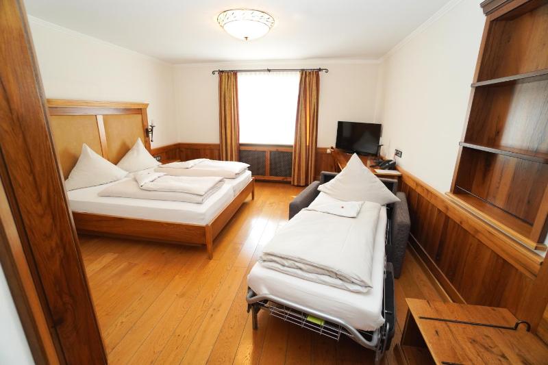 Triple Room image 1
