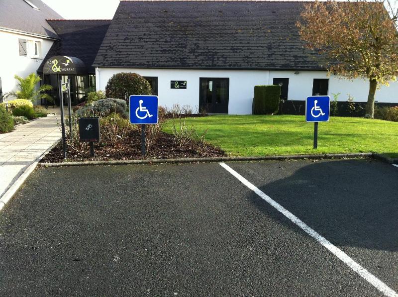 Double Room For Disabled Person image 3