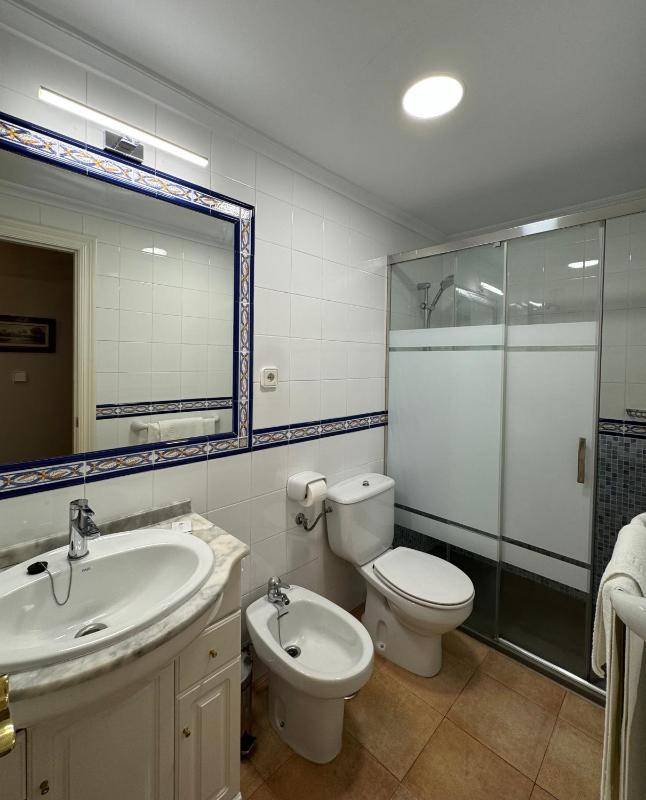 Two-Bedroom Apartment with Balcony image 4