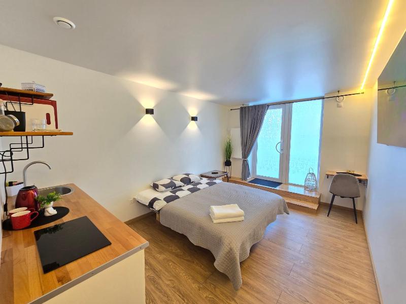 T1 Bamboo apartament - image 9