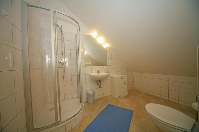 Apartment - Split Level image 3