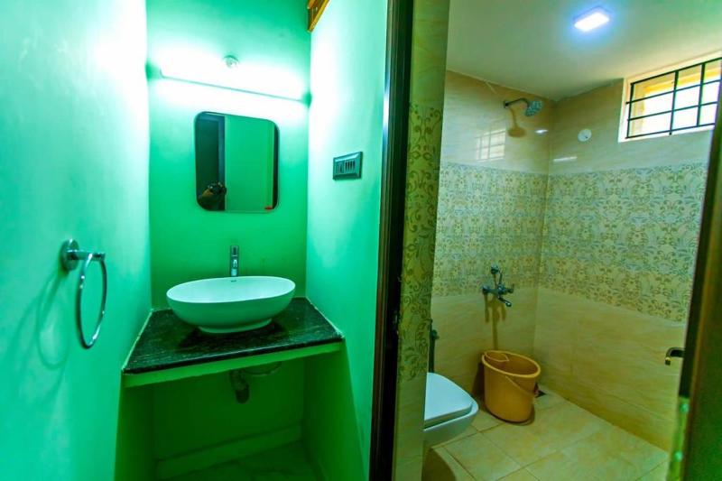 Private Villa - 5 Private 1BHK with Swimming Pool - Great for Groups & Families! - image 15
