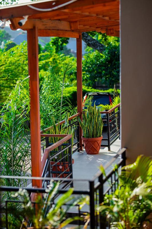 Greenside Hotel - image 2