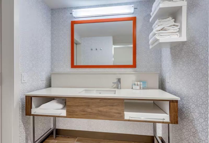 King Studio Suite - Non Smoking image 1