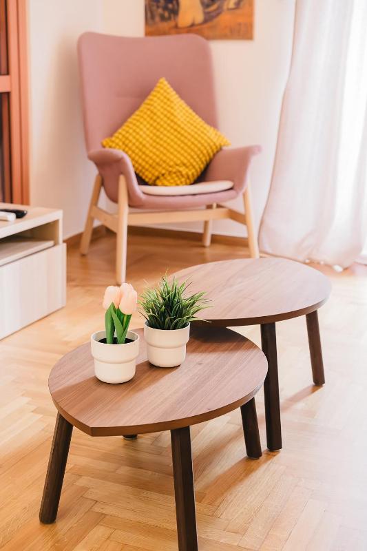 Cozy koukaki apartment - image 12