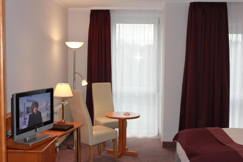 Single Room image 2