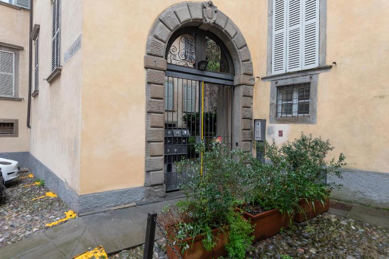 Palazzo Salvecchio - image 22