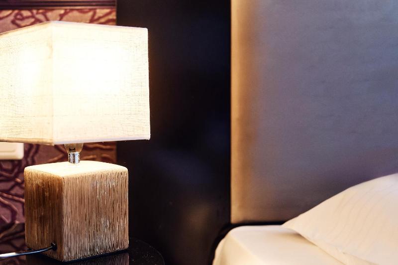 Comfort Triple Room image 4