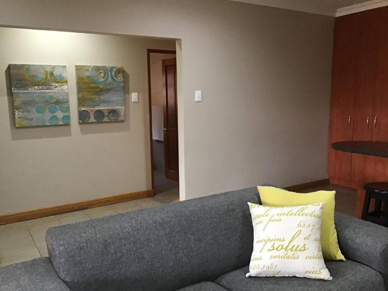 Fully Furnished Monthly Stay in Pentagon Park - image 8