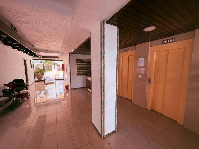 APARTAMENTO EN EL CENTRO CERCA DE La PLAYA - image 12