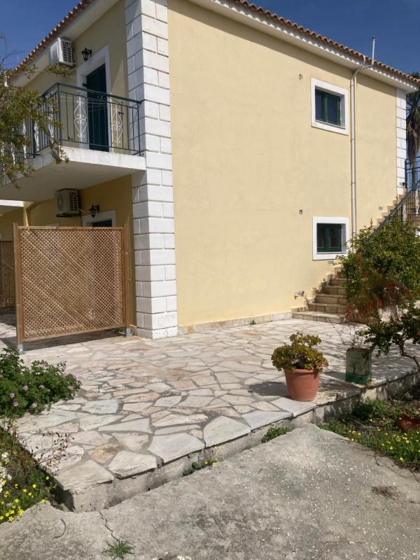 Apartment - Ground Floor image 4