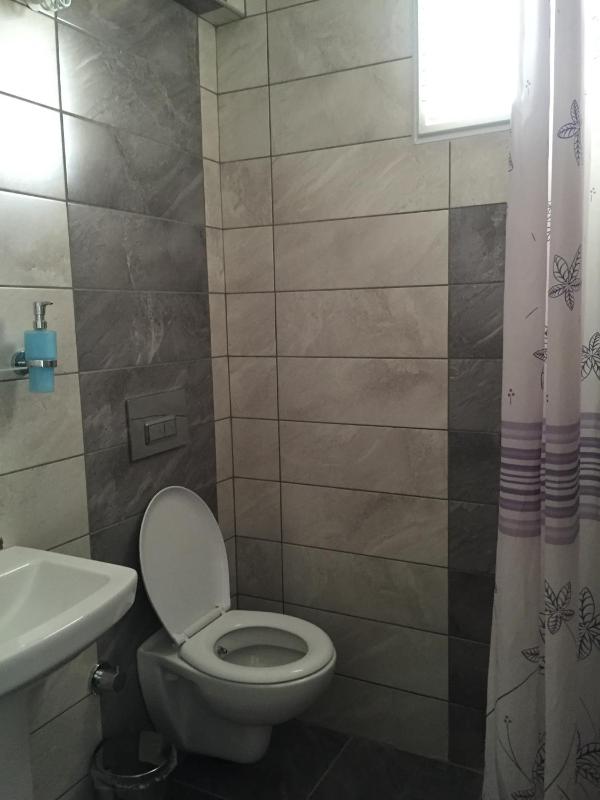 Double Room image 2