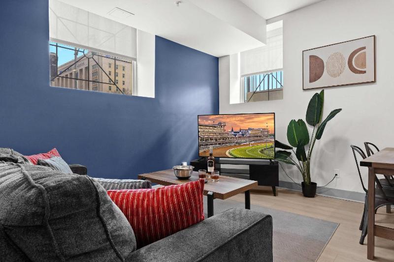 Modern Space in the Vibrant Louisville #110 - image 48