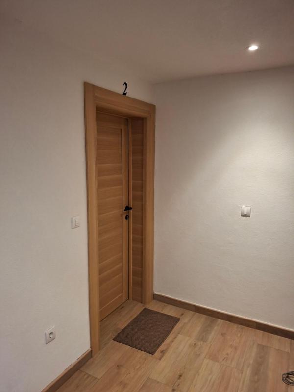 House 23 B2 - image 7