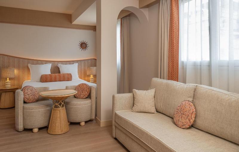 Junior Suite image 4