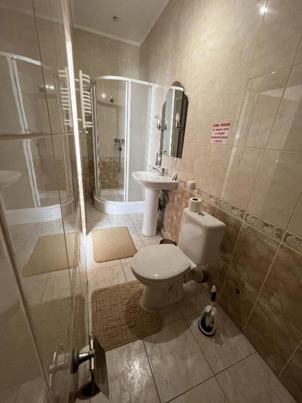 Large Double Room image 2