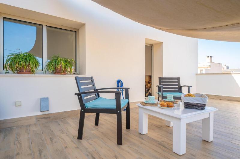 Three-Bedroom Villa image 3