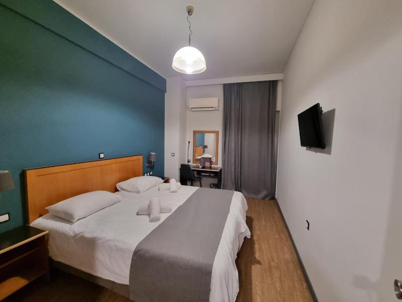 Superior Double or Twin Room image 3