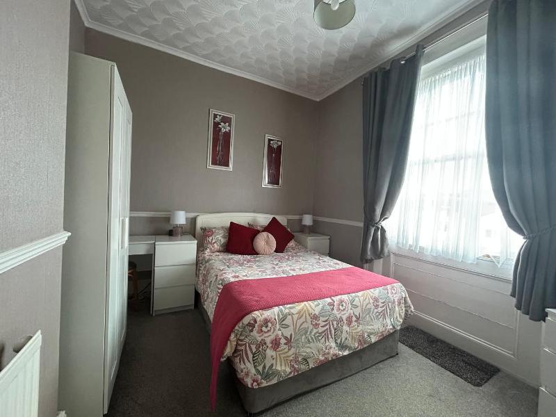 Standard Double Room image 1