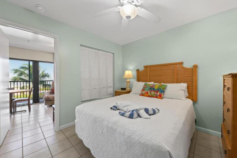 Caribbean Beach Club - image 9