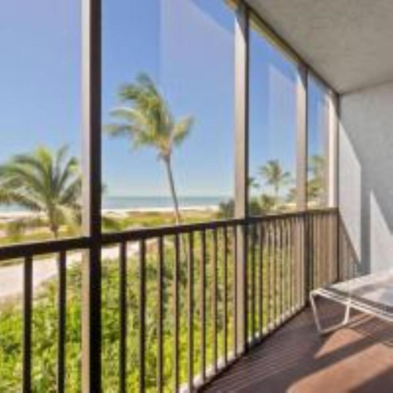 Caribbean Beach Club - image 16