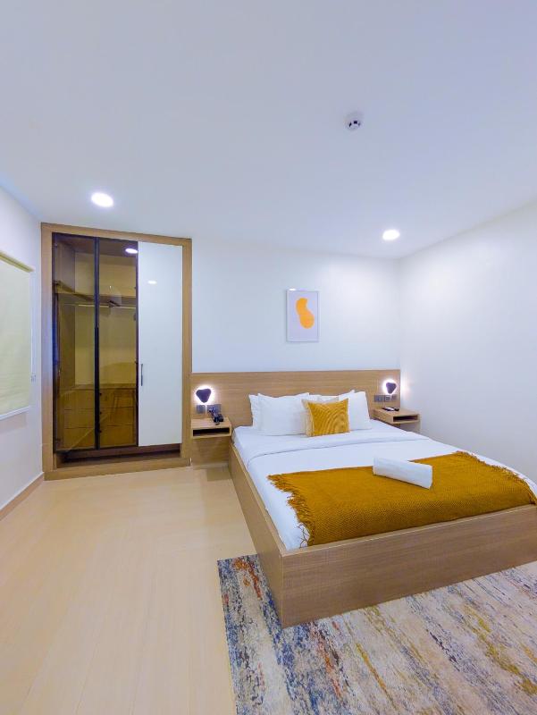 Yellow Door Hotels - image 15