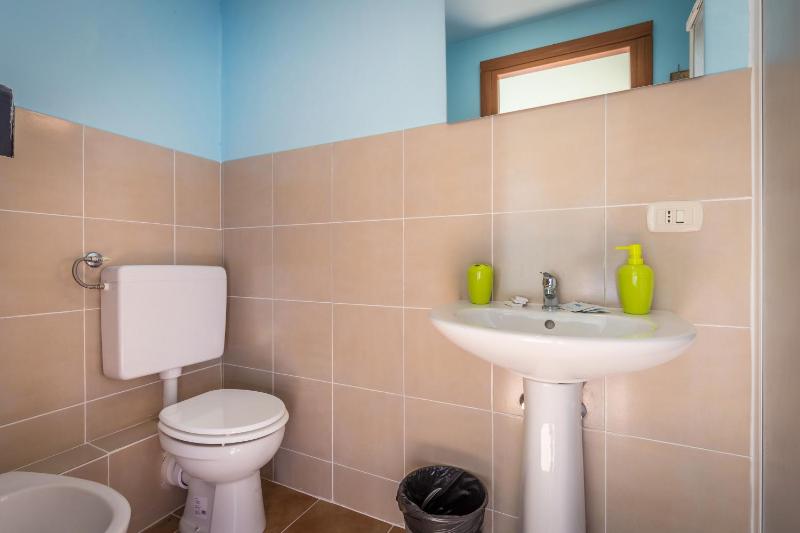 Quadruple Room with Private Bathroom image 1