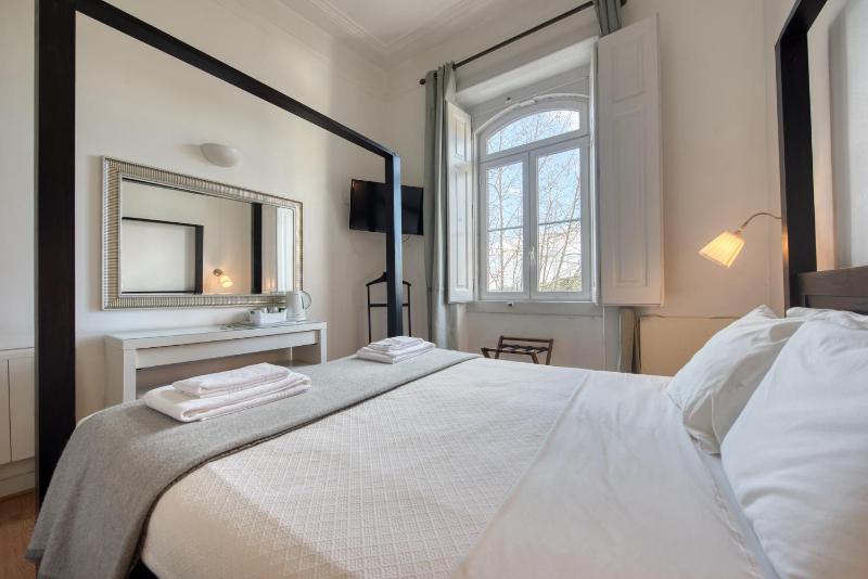 Superior Double Room image 2