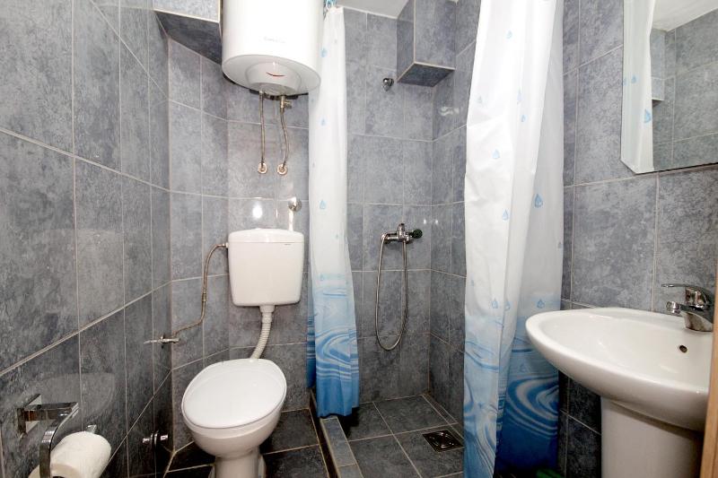 Studio Apartment with Sea View image 2