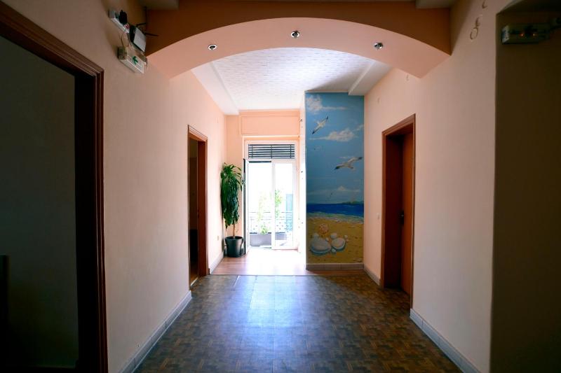 Quadruple Room image 2