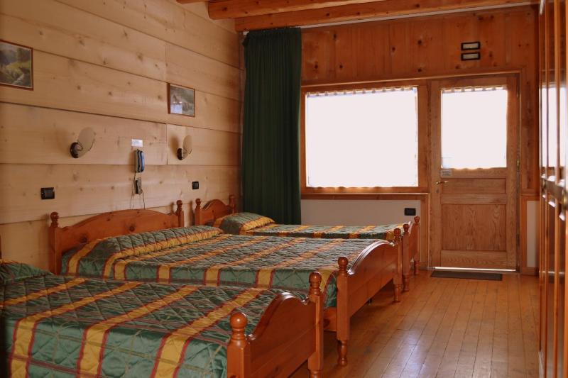 Triple Room image 2