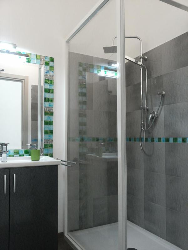 Double or Twin Room image 2