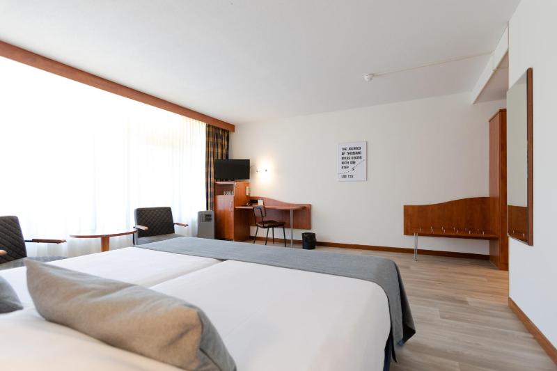 Comfort Room image 2