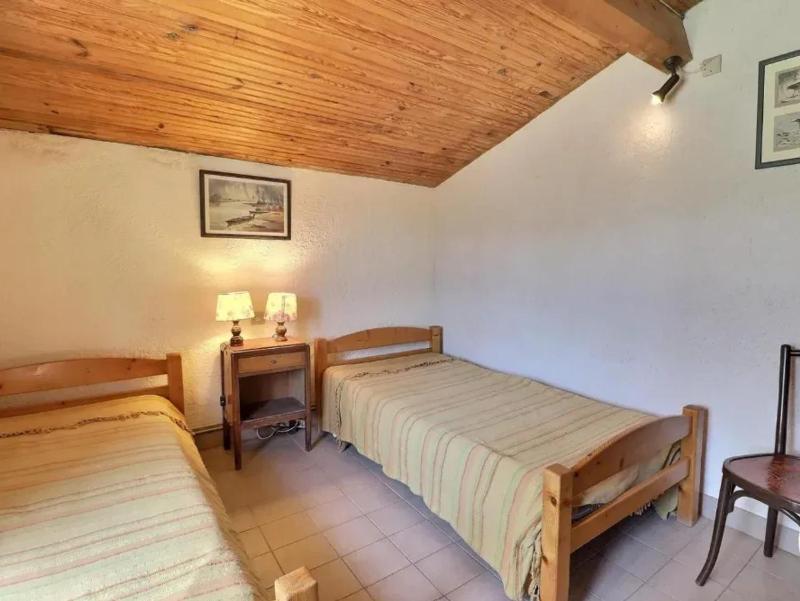 Charmante maison en Camargue avec piscine partagée - image 7