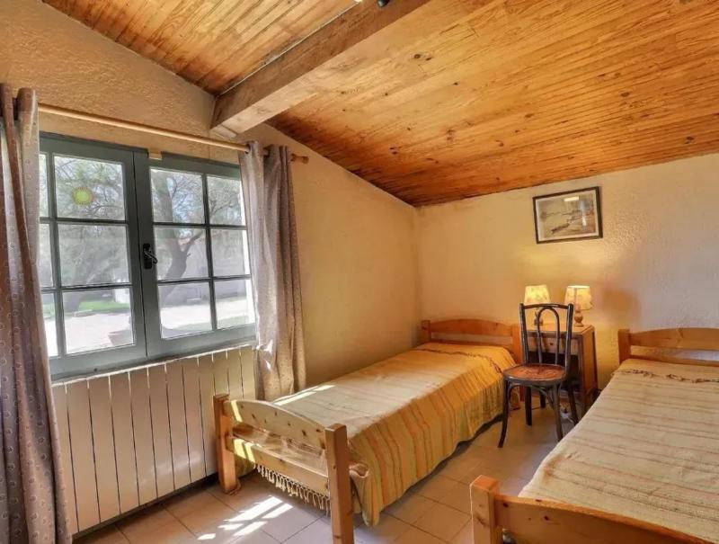 Charmante maison en Camargue avec piscine partagée - image 16