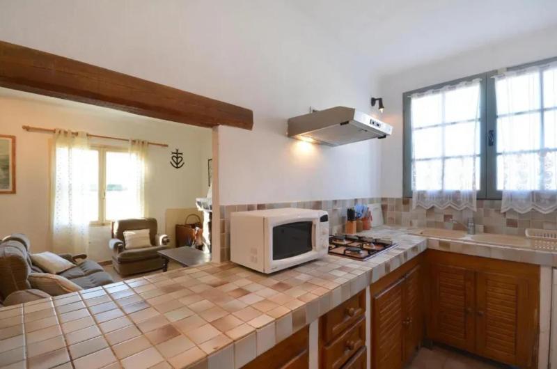 Charmante maison en Camargue avec piscine partagée - image 22