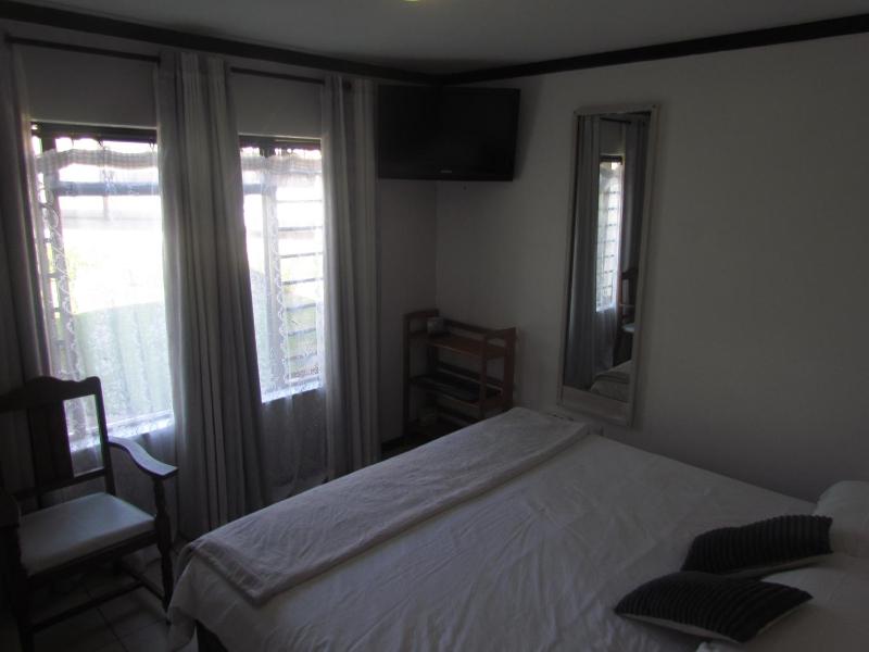 Santini Lace Self Catering Unit - image 12