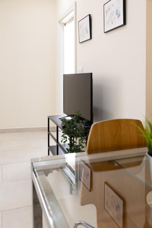 Nest Silence - image 5