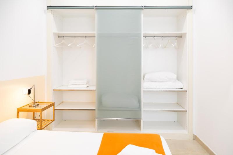 Nest Silence - image 14