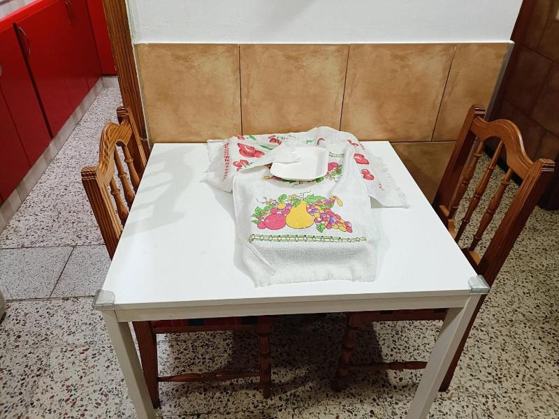 Cozy Private Room Near Las Canteras Beach in Las Palmas - image 16