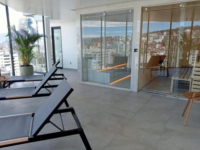 Harmony Skyline Suite14th Floor View & Luxury Spa - image 15