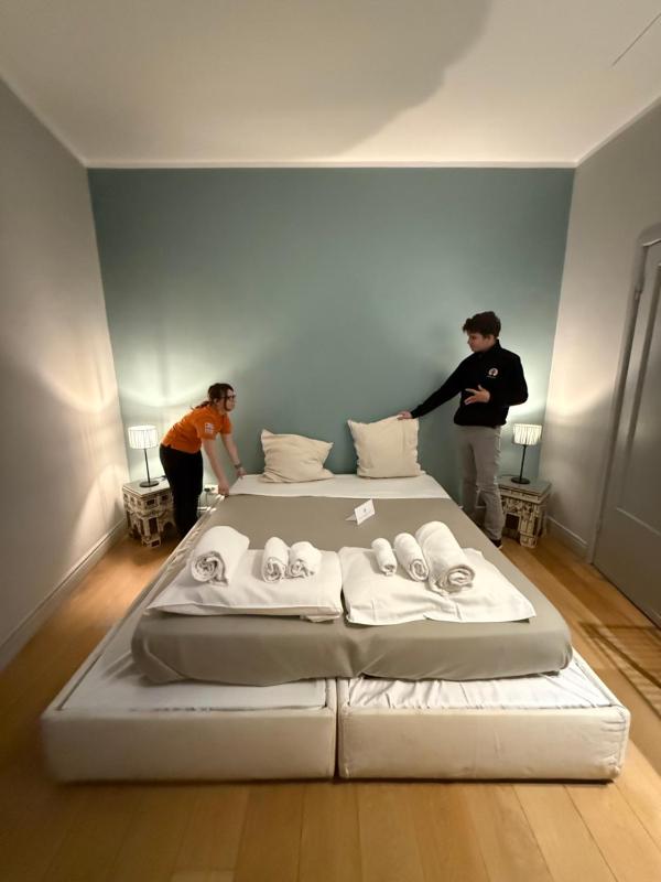 Double or Twin Room image 4