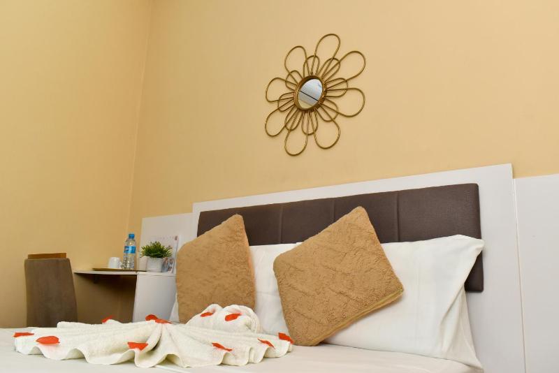 Sun City Accomodation - image 10